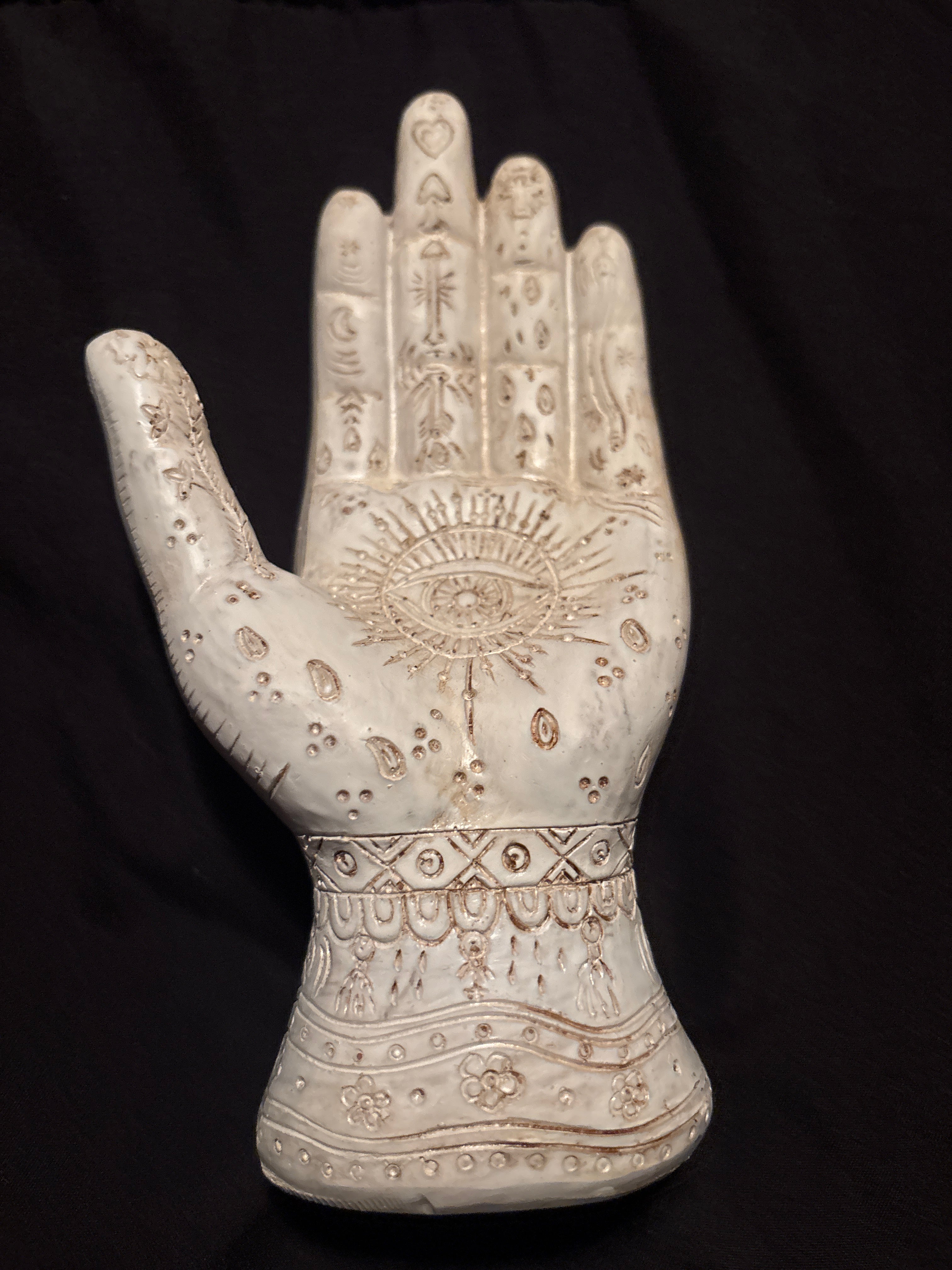 White Hand of Hamza 7 in