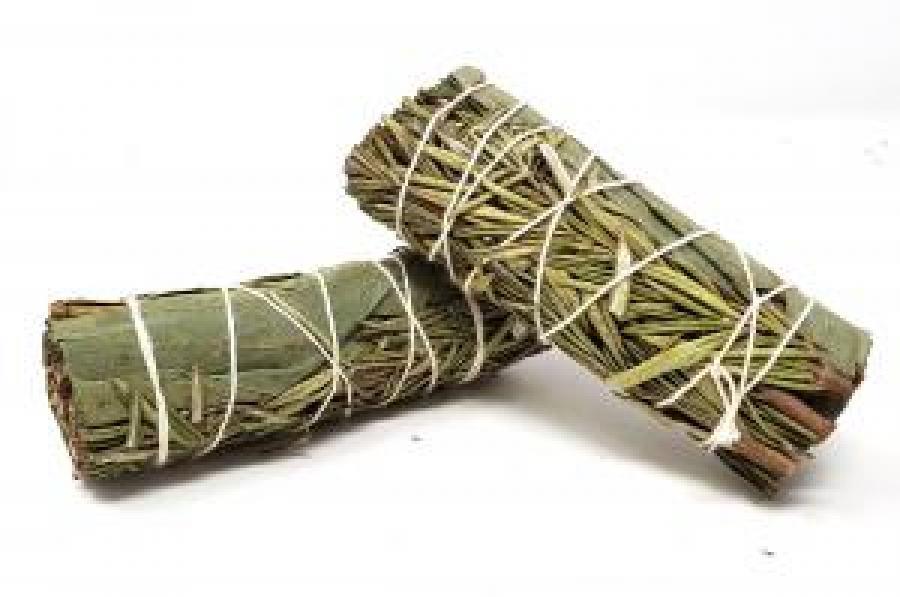 Eucalyptus & Rosemary Smudge Stick Small