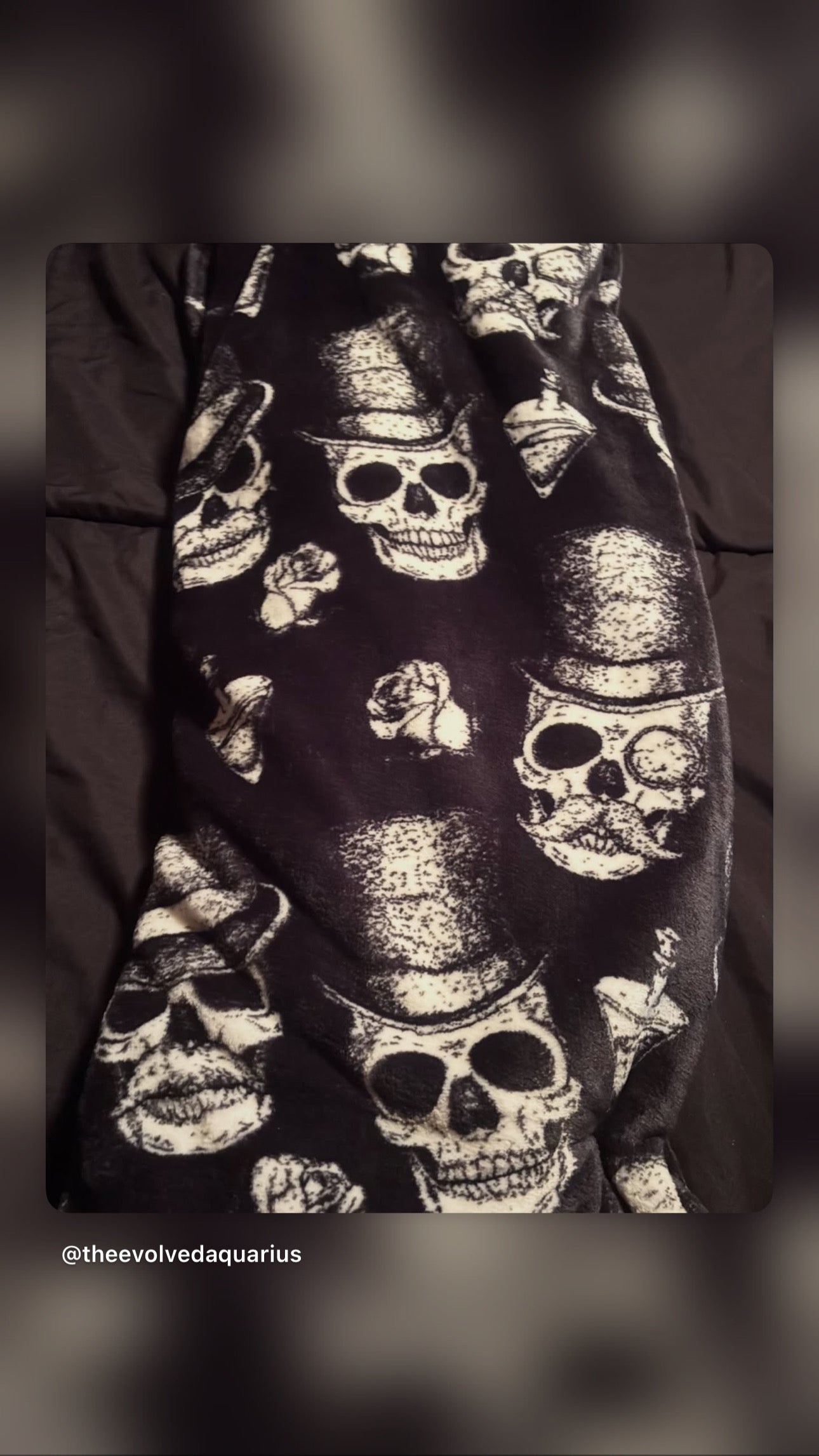 Top Hat Skeleton Throw Blanket